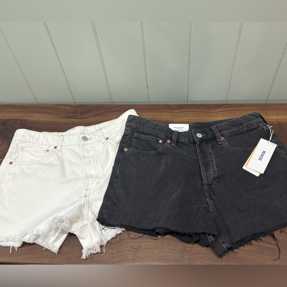 H&M Black and White Jean Shorts Classic Style